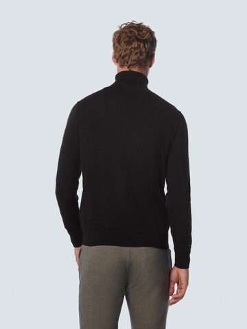 No Excess Pullover in Schwarz