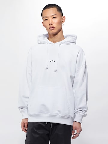 Young Poets Sweatshirt 'Danis' in White: front