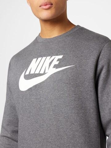 pilka Nike Sportswear Sportinio tipo megztinis