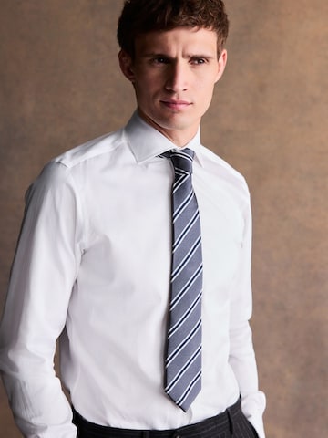 Next Slips i grå: framsida