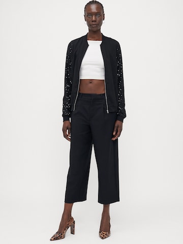 Only Tall Wide leg Παντελόνι πλισέ 'ONLLANDO' σε μαύρο