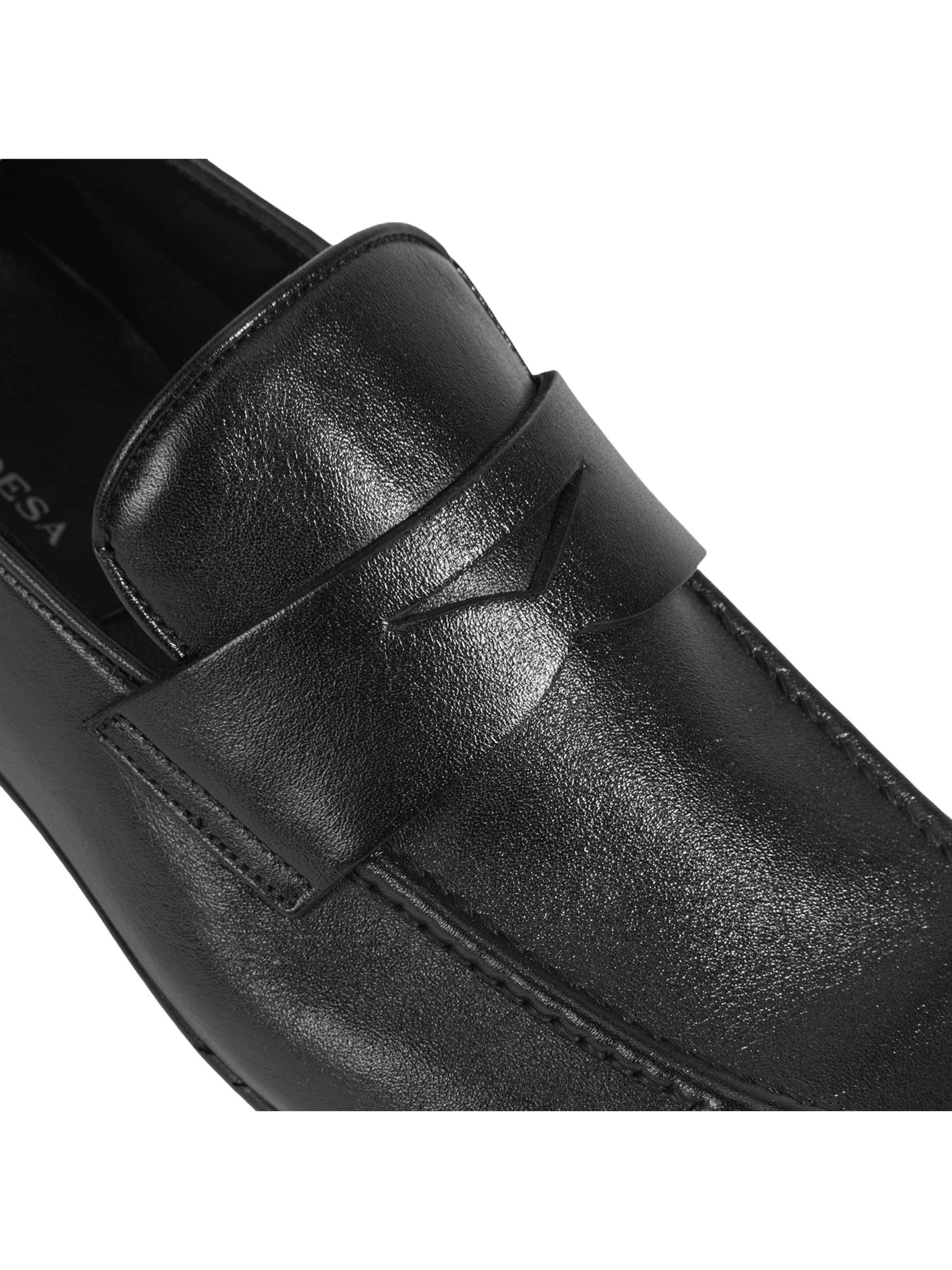 Desa Mocassins 'Slip-Ons' in Zwart