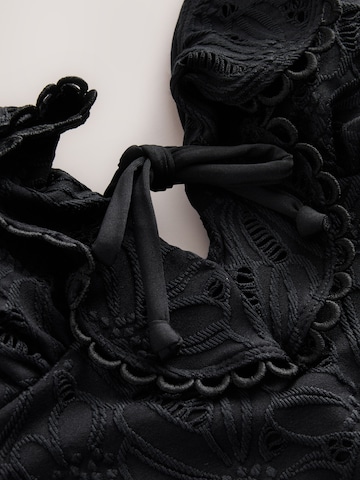 LAURA ASHLEY - Triangular Fato de banho em preto