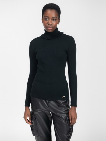 Influencer Sweater in Black: front