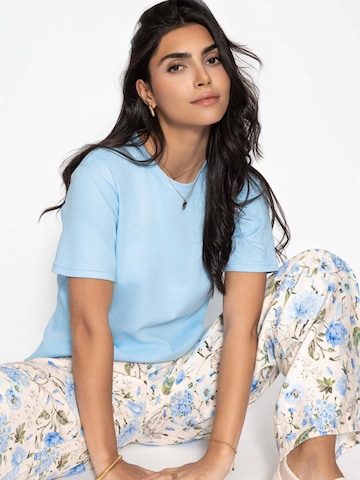 SASSYCLASSY Shirt‌‌‌‌‌‌‌‌‌ in Blau