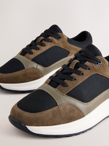 Next Sneakers laag in Bruin