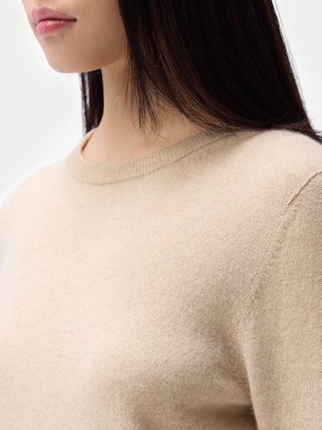 Pull-over 'Women's Essential Cashmere Crewneck Sweater' GOBI Cashmere en beige