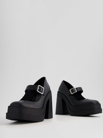 Bershka Pumps in Schwarz