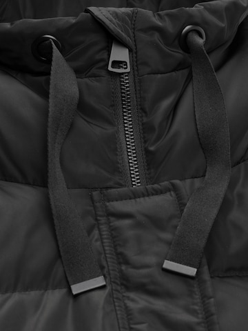 Manteau d’hiver Cellbes of Sweden en noir