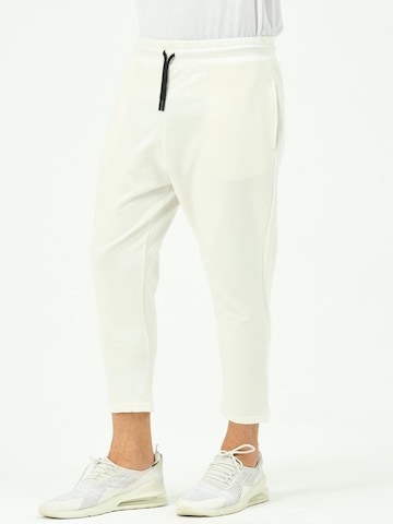 Effilé Pantalon C&City en blanc