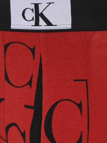 Calvin Klein Underwear شورت بوكسر بلون أحمر