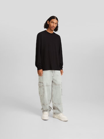 Bershka Loosefit Jeans in Grau