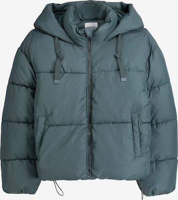 Bershka Between-Season Jacket in Blue: front