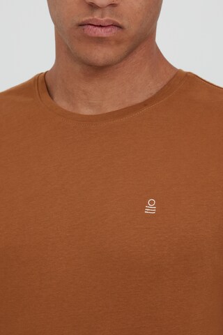 BLEND - Camisa em castanho