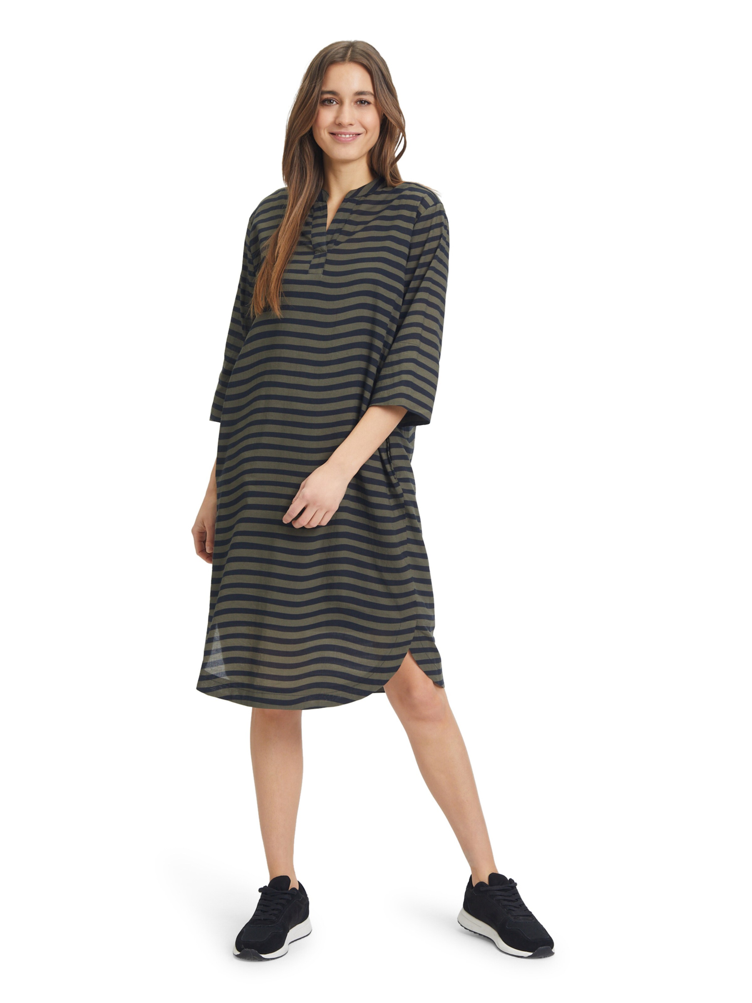 Betty & Co Kleid in Grün