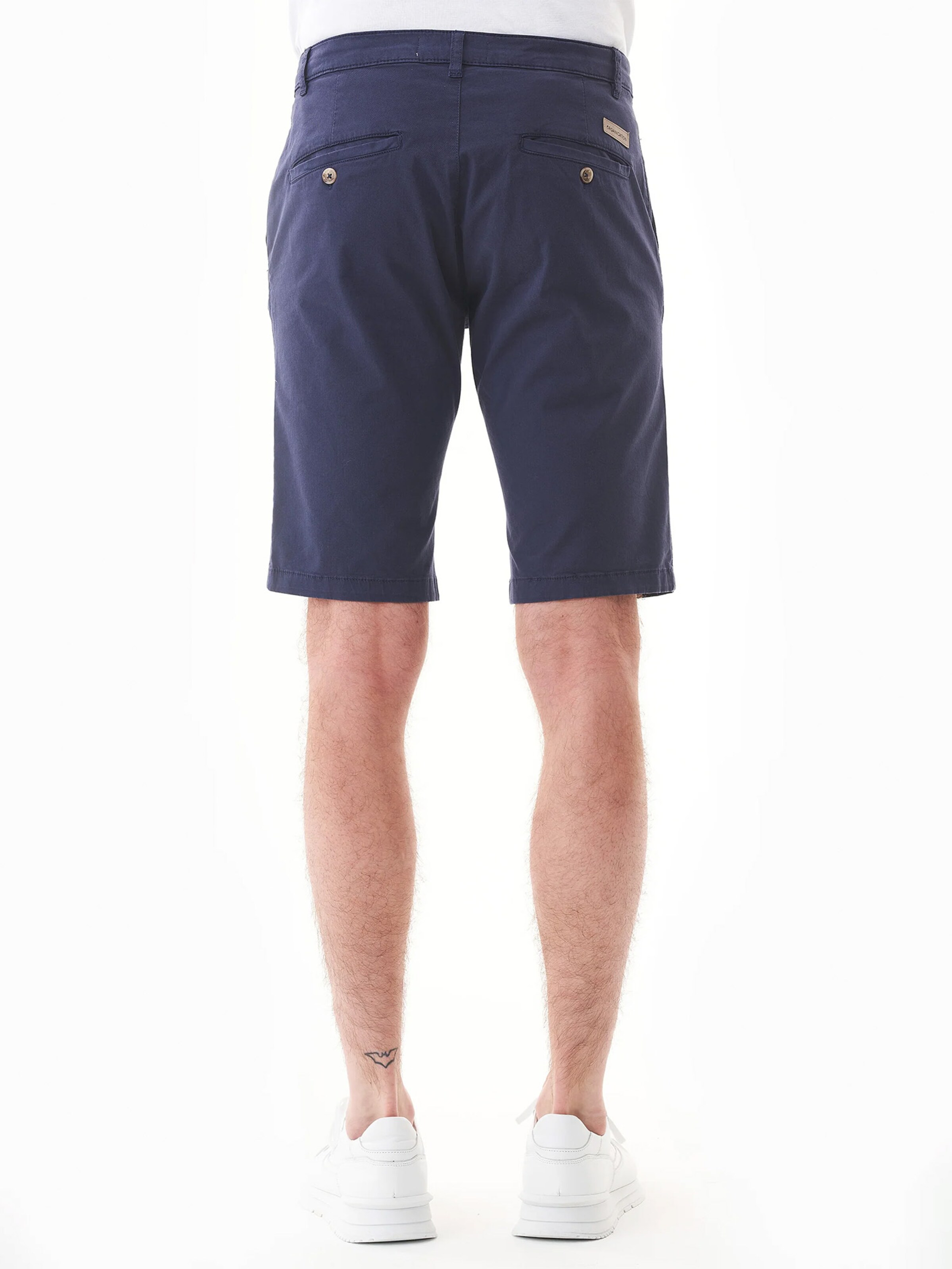 Organication Slimfit Shorts in Blau
