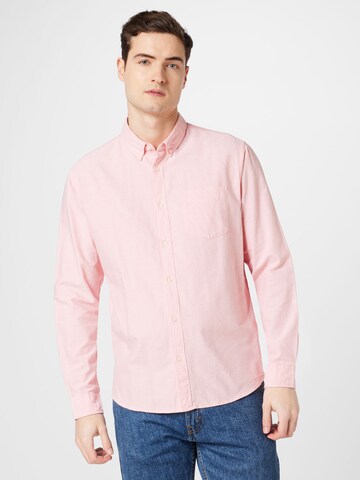 ESPRIT Regular fit Button Up Shirt in Pink: front