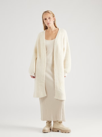 Cardigan 'GUNNA 4' Soyaconcept en beige : devant