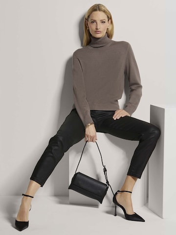 MADELEINE Trui in Beige