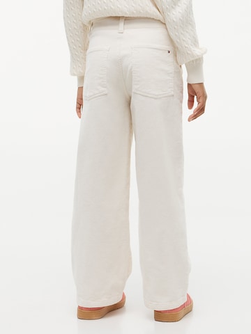 Loosefit Pantaloni di TOMMY HILFIGER in bianco