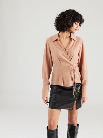 TOPSHOP Blouse in Beige: voorkant