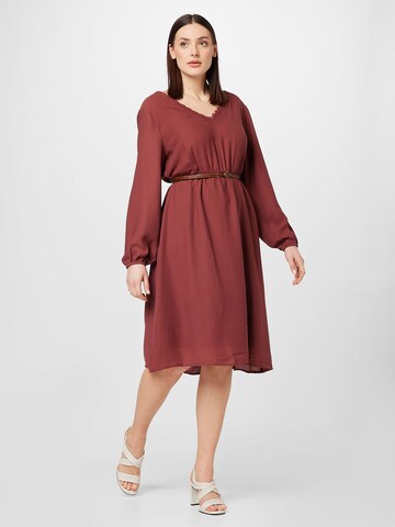 ABOUT YOU Curvy Dress 'Laurine' in Red: front