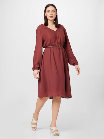 ABOUT YOU Curvy Dress 'Laurine' in Red: front