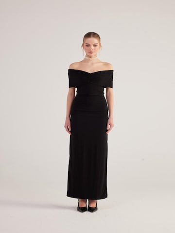 HOLLY LOLLY Evening dress in Black