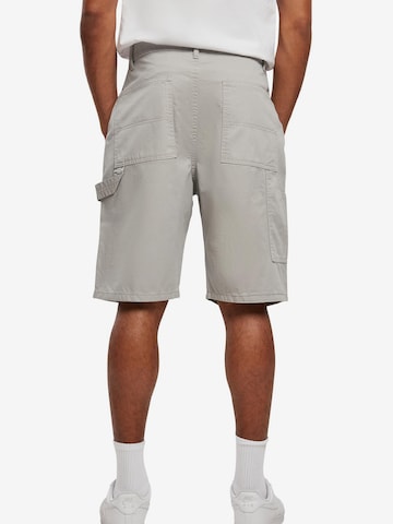 Urban Classics Regular Shorts in Grau