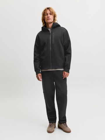 JACK & JONES Sweatsuit 'JCOFUSION' in Black: front