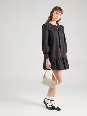 Abito di Miss Selfridge in nero: frontale