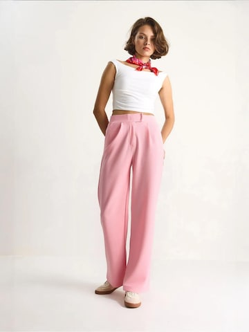 Loosefit Pantalon à pince Bianco Lucci en rose