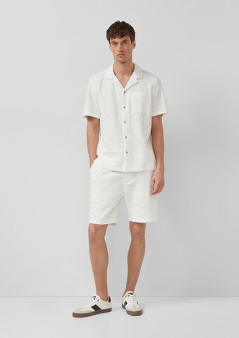 Coupe regular Chemise s.Oliver en beige : devant