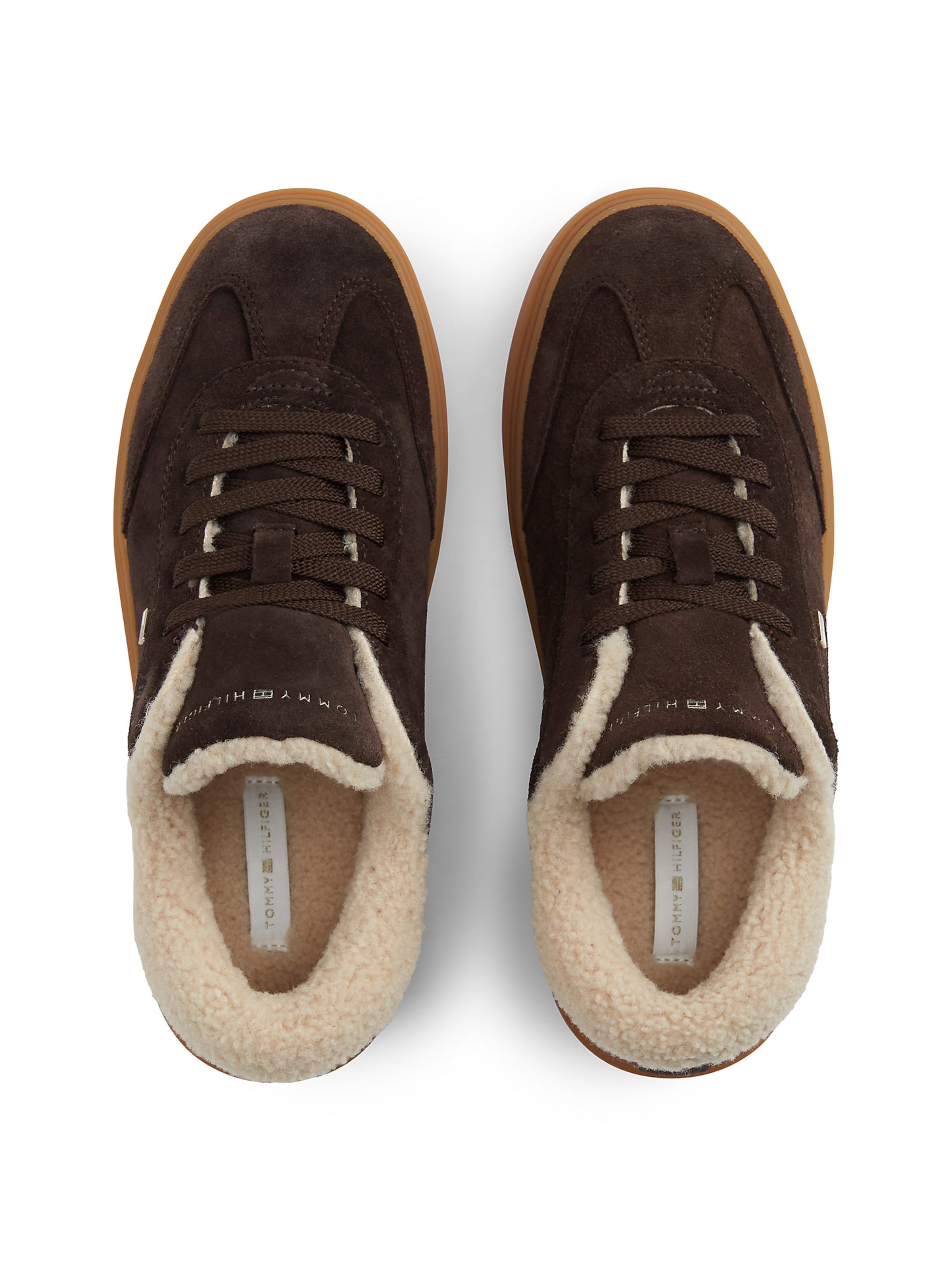 TOMMY HILFIGER Sneaker in Braun