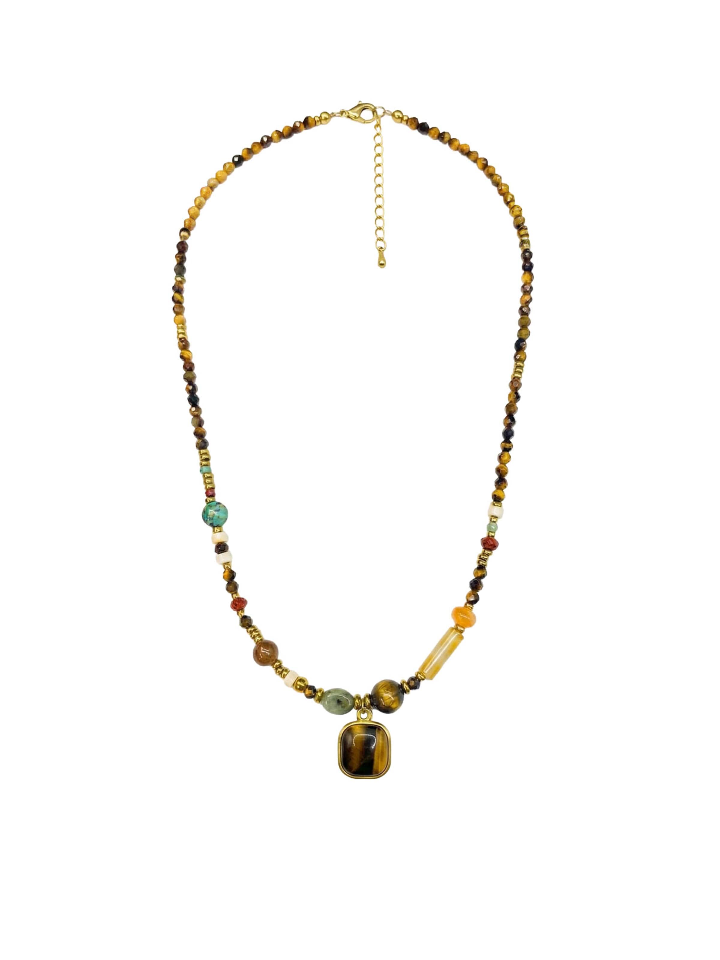 Nemomatheo Necklace 'Wild Earth' in Mixed colors: front