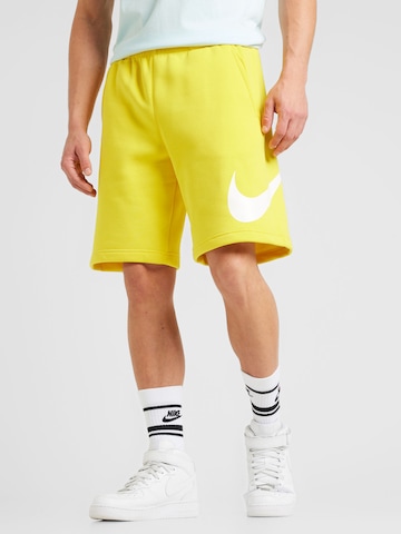 Nike Sportswear Regular Панталон 'Club' в жълто: отпред
