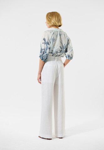 Camicia da donna di Dea Kudibal in blu
