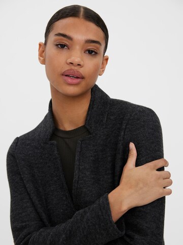 Manteau mi-saison 'Katrine' VERO MODA en gris