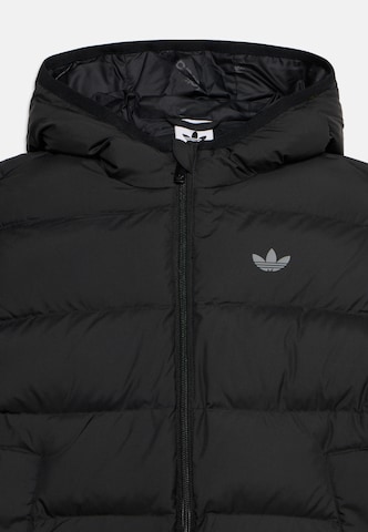 ADIDAS ORIGINALSPrijelazna jakna - crna boja
