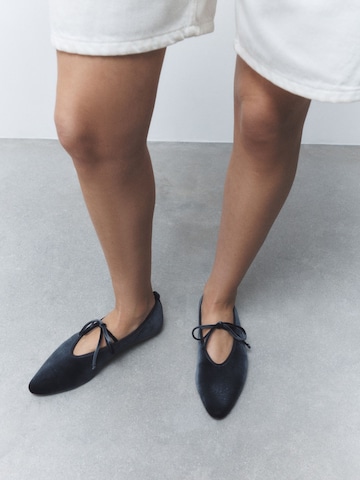 Next - Bailarinas con hebilla 'Forever Comfort' en gris