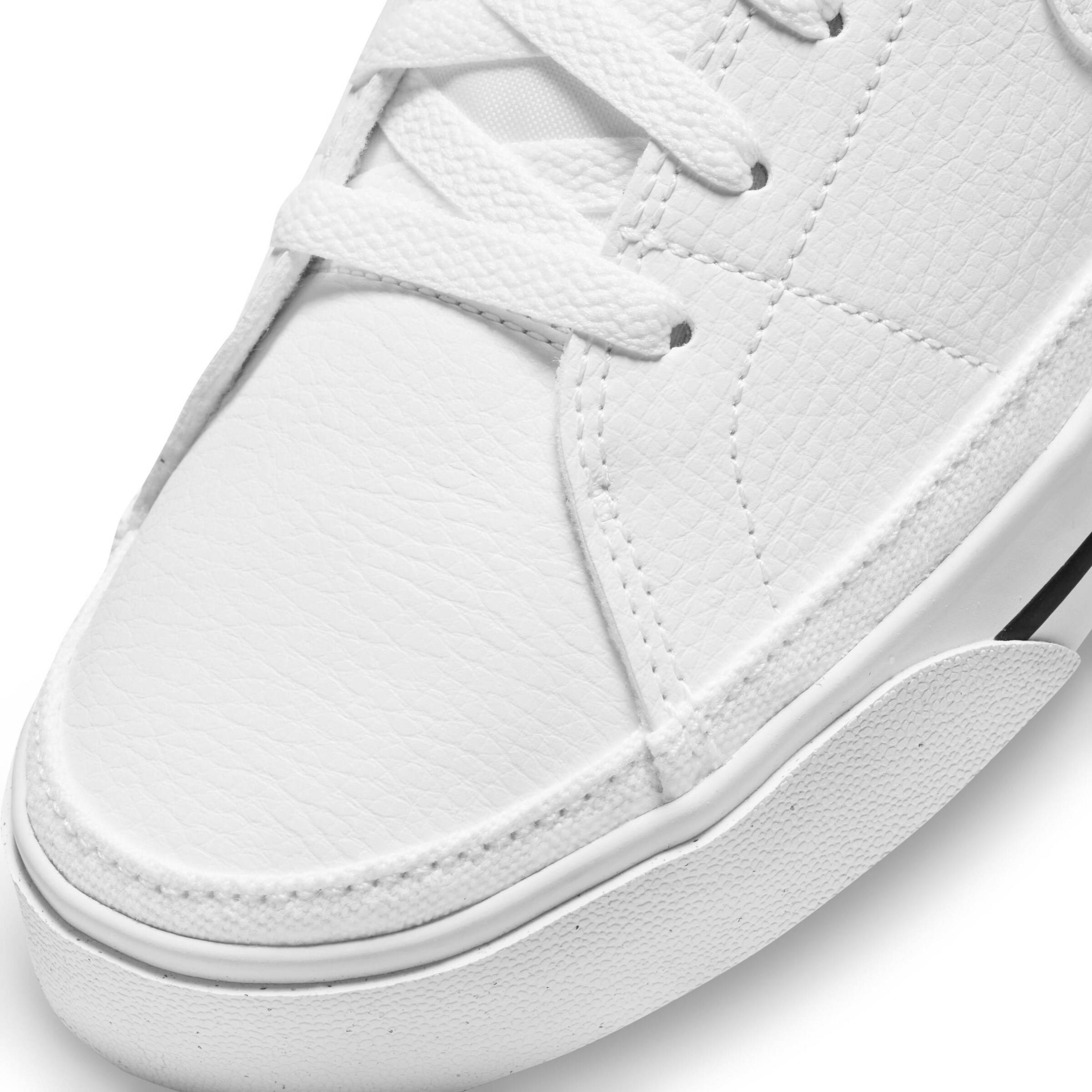 Baskets basses 'Court Legacy Next Nature' Nike Sportswear en blanc