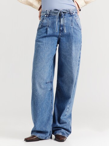 BOSS Baggy Джинсы с плиссировкой в Синий: спереди