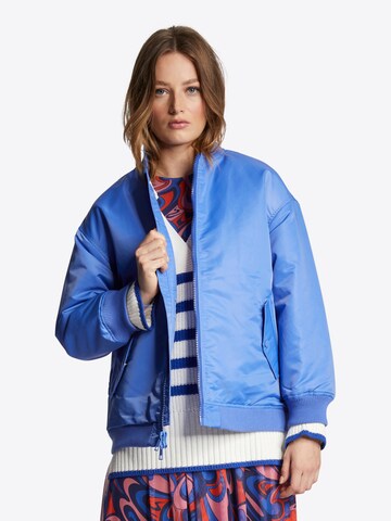 Rich & Royal Between-Season Jacket in Blue: front