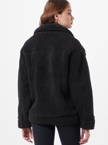 UGG - Chaqueta de entretiempo 'Frankie Sherpa' en negro