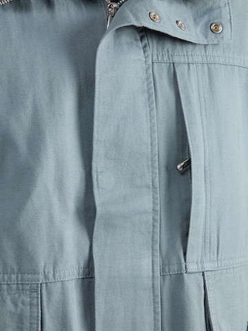 Calvin Klein Jeans Tussenjas in Blauw