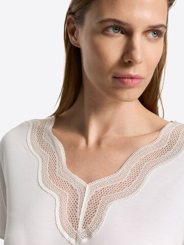 Chemise de nuit ' Cire Nightwear ' Hanro en blanc