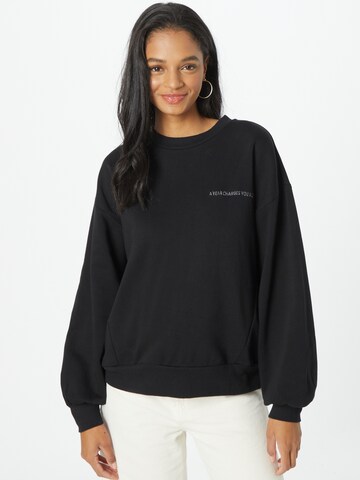 ICHI Sweatshirt in Black: front