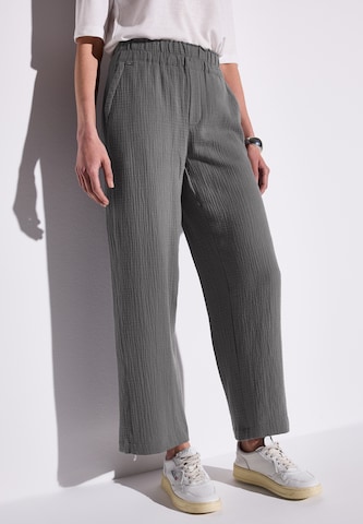 STREET ONE Wide leg Pants in Grey: front
