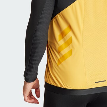 ADIDAS TERREX Sportbodywarmer 'Xperior' in Geel