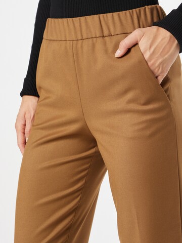 DRYKORN Tapered Hose 'RASE' in Braun